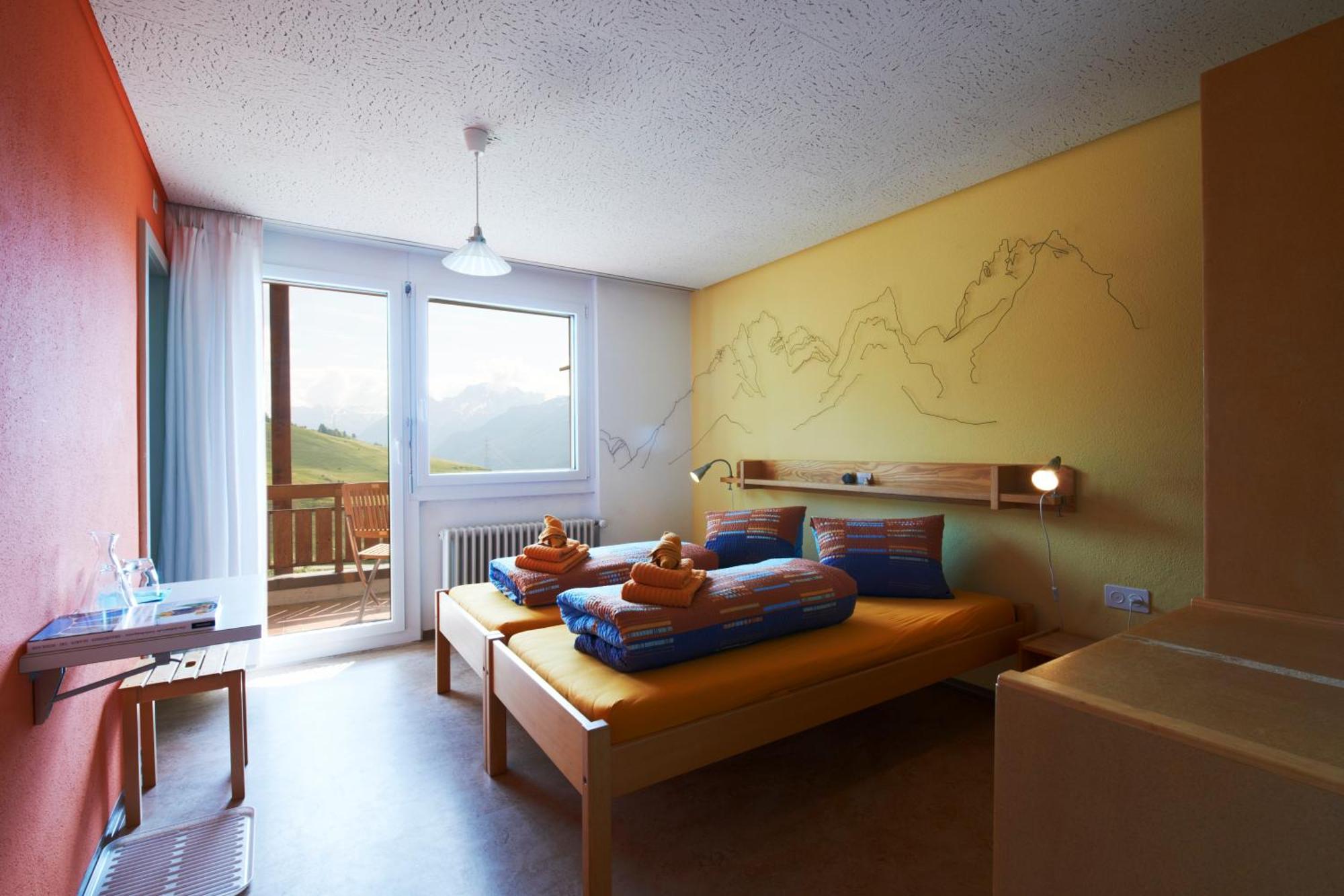 Hotel Bellavista Ftan Ngoại thất bức ảnh