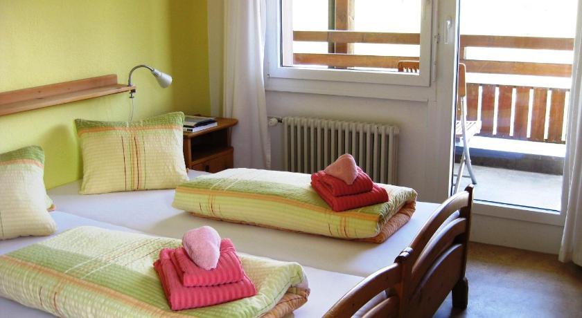 Hotel Bellavista Ftan Ngoại thất bức ảnh