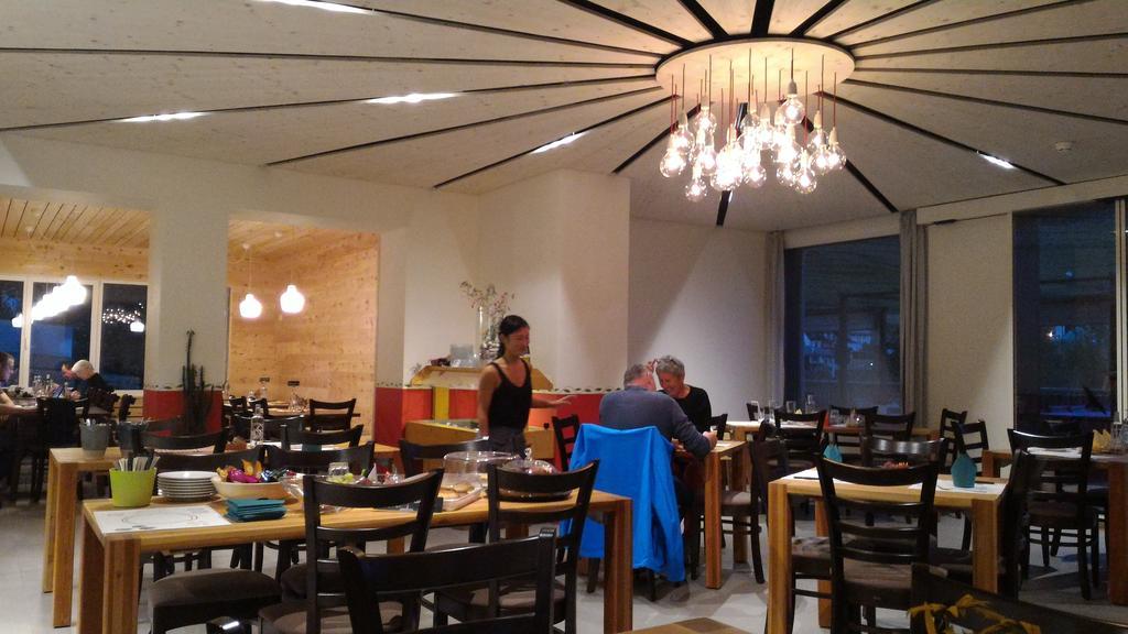 Hotel Bellavista Ftan Ngoại thất bức ảnh